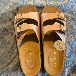 Ultra Light Comfort sandals size 9